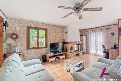 Maison à vendre à AUDENGE Cavailles-Camparian - 4 pièces - 105 m² 