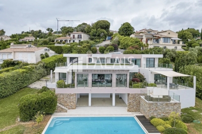 Maison à vendre piscine jardin vue mer climatisation 