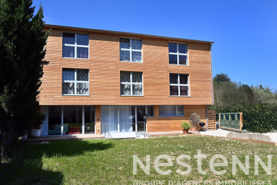 Maison à vendre à VILLENNES SUR SEINE Val d'Albian Parc de Diane - 9 pièces - 280 m² 