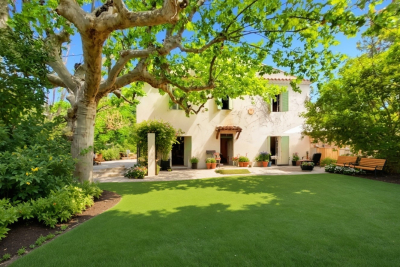 Maison à vendre maison en pierre le castellet 