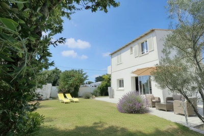 Maison &agrave; vendre &agrave; ST PALAIS SUR MER  - 7 pi&egrave;ces - 140 m&sup2; 