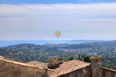 Apartment for sale in ST-PAUL-DE-VENCE  - 6 rooms - 138 m² 