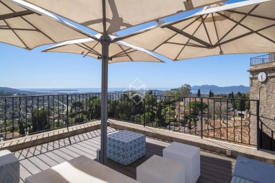 House for sale in MOUGINS  - 4 rooms - 100 m² 