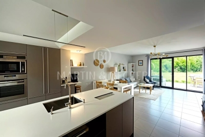 House for sale in ANTIBES  - 5 rooms - 106 m² 