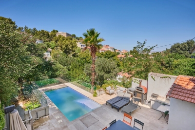 Maison à vendre à MARSEILLE 7EME Cabassud-Mireille Lauze - 5 pièces - 150 m² 