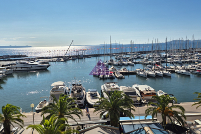 Appartement à vendre à HYÈRES Le Jonquet - 3 pièces - 78 m² 