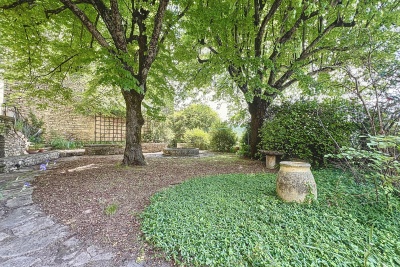 House for sale in SAIGNON  - 6 rooms - 194 m² 