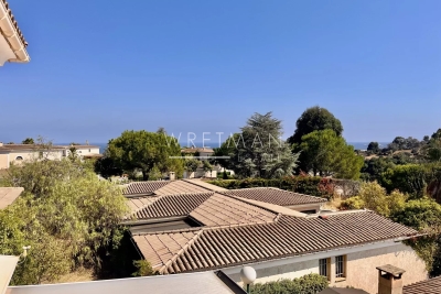 House for sale in VILLENEUVE-LOUBET  - 5 rooms - 121 m² 
