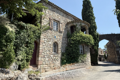 Maison &agrave; vendre &agrave; LES ARCS-SUR-ARGENS  - 5 pi&egrave;ces - 135 m&sup2; 