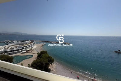 Appartement à vendre à VILLENEUVE-LOUBET  - 4 pièces - 300 m² 