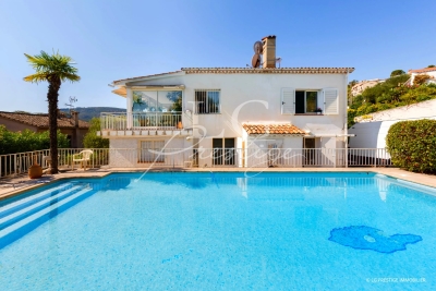 Maison à vendre appartements notre dame 4 