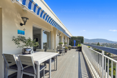 Appartement à vendre terrasse nice nord alpes maritimes 