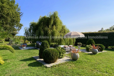 Maison à vendre à BATZ-SUR-MER  - 6 pièces - 168 m² 