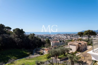 Appartement à vendre à LE CANNET  - 4 pièces - 157 m² 