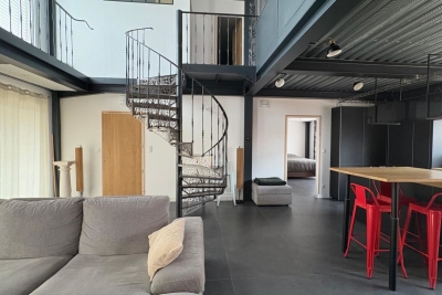 Maison à vendre à L HOUMEAU  - 4 pièces - 147 m² 