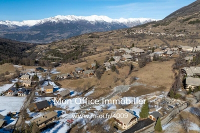 terrain à vendre à LES ORRES  - 1 pièces - 667 m² 