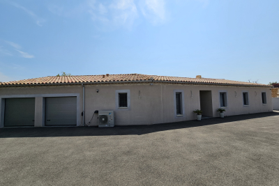 Maison à vendre à ST-SATURNIN-LÈS-APT Montfavet Pericentre - 5 pièces - 130 m² 