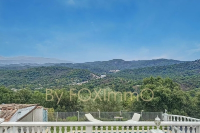 Maison à vendre à LES ADRETS-DE-L'ESTÉREL  - 4 pièces - 177 m² 