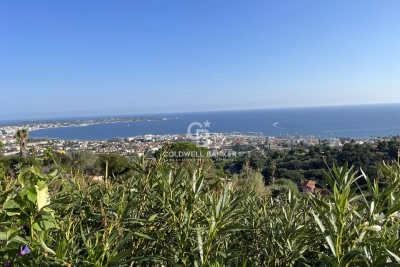 Maison à vendre à CANNES  - 6 pièces - 160 m² 