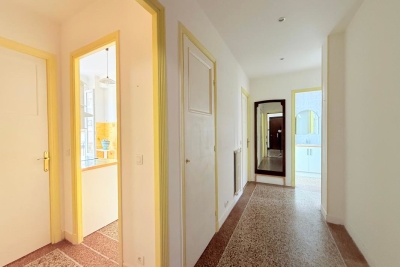 Appartement à vendre à NICE Le Righi - 2 pièces - 49 m² 