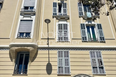 Appartement à vendre à NICE Lanterne-Mandariniers - 3 pièces - 50 m² 
