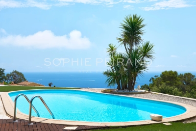 Maison à vendre à CANNES  - 5 pièces - 213 m² 