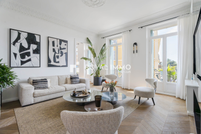 Appartement à vendre garage place parking sanary mer