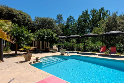 Maison à vendre à DRAGUIGNAN  - 7 pièces - 184 m² 