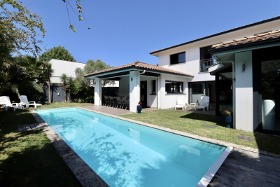 Maison &agrave; vendre &agrave; ANGLET  - 6 pi&egrave;ces - 173 m&sup2; 