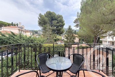 Appartement à vendre à CANNES Clans - 2 pièces - 33 m² 