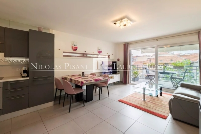 Appartement à vendre à NICE Comte de Falicon - 3 pièces - 82 m² 
