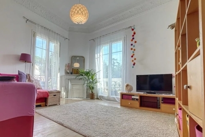 Appartement à vendre ex bain 