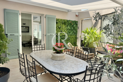 Appartement à vendre à HYÈRES Montfort-sur-Argens - 3 pièces - 83 m² 