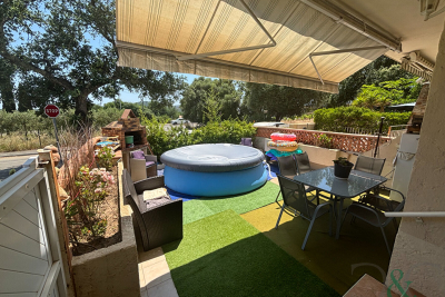 Apartment for sale in BORMES-LES-MIMOSAS  - 3 rooms - 65 m² 