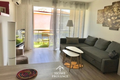 Appartement à vendre à SIX-FOURS-LES-PLAGES Centre Ville Sud - 2 pièces - 37 m² 