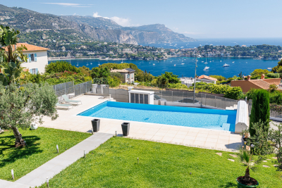 Maison à vendre à NICE Cyrnos - 7 pièces - 350 m² 