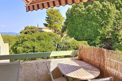 House for sale in CAVALAIRE-SUR-MER  - 3 rooms - 50 m² 