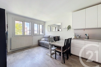 Appartement à vendre à LYON 6EME  - 4 pièces - 64 m² 