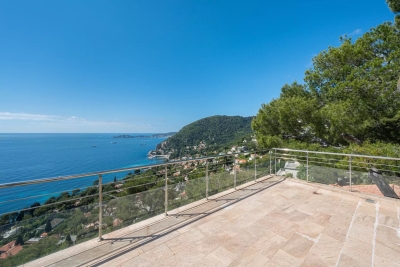 Maison à vendre à EZE  - 6 pièces - 143 m² 
