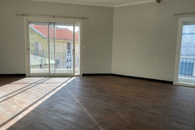 Appartement à louer à BÉZIERS  - 3 pièces - 70 m² 