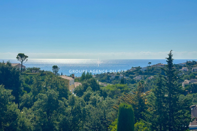 Maison à vendre à LES ISSAMBRES  - 4 pièces - 111 m² 