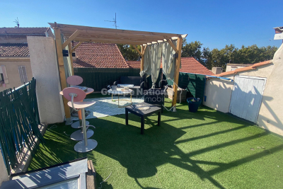 Appartement à louer à MARSEILLE 16EME La Roque-d'Anthéron - 1 pièces - 30 m² 