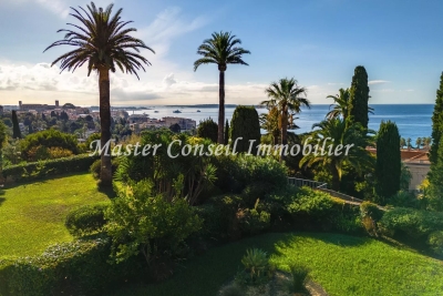 Apartment for sale in CANNES  - 5 rooms - 170 m&sup2; 