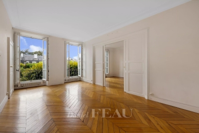 Appartement &agrave; vendre &agrave; VERSAILLES  - 3 pi&egrave;ces - 80 m&sup2; 