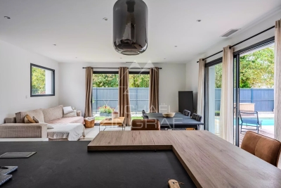 Maison à vendre à GUJAN-MESTRAS Mestras - 6 pièces - 110 m² 