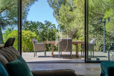 Maison &agrave; vendre &agrave; MOURIES  - 4 pi&egrave;ces - 149 m&sup2; 