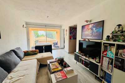 Appartement à vendre à ST-CANNAT  - 2 pièces - 40 m² 
