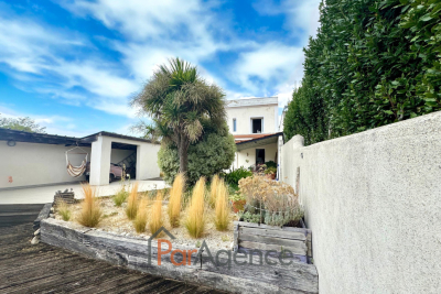 Maison à vendre à ST GEORGES DE DIDONNE  - 6 pièces - 111 m² 