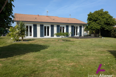 Maison à vendre à LE BARP La Plante - 4 pièces - 106 m² 