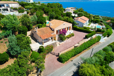 Maison à vendre à LES ISSAMBRES  - 7 pièces - 160 m² 